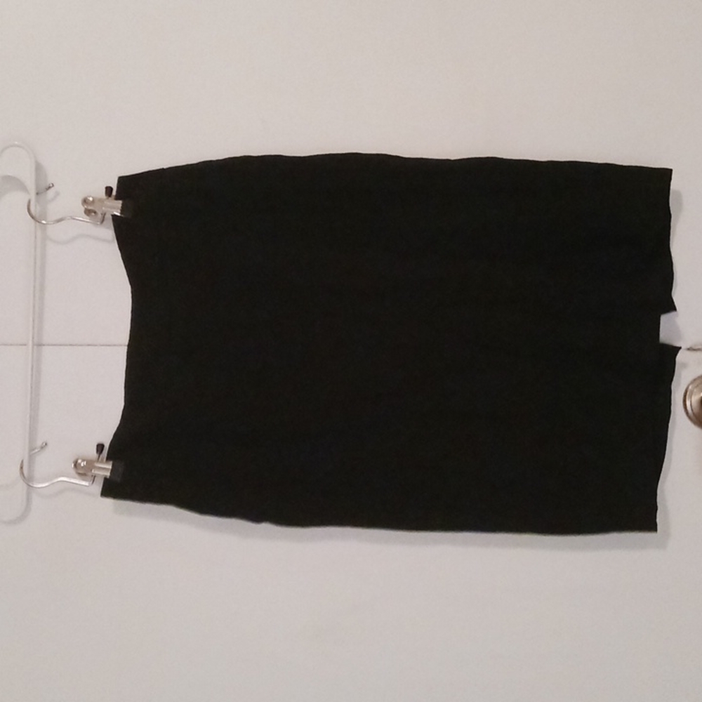 Black pencil skirt
